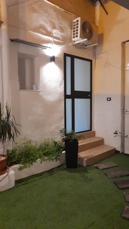 Garden Suite Apartment Palermo Bagian luar foto